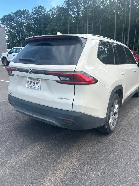 Used 2024 Toyota Grand Highlander FWD image 5