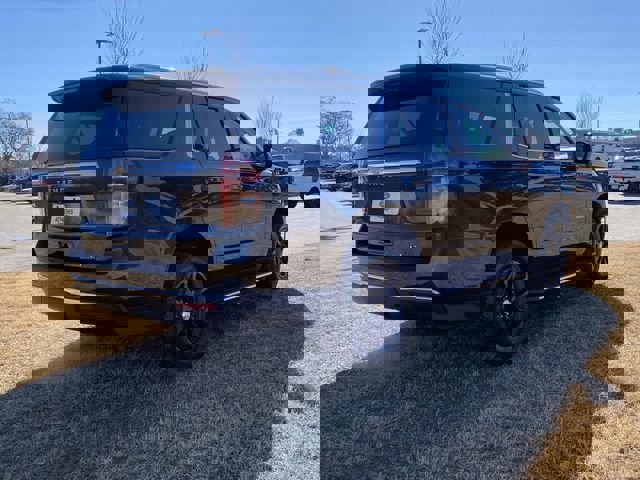 Used 2024 Chevrolet Tahoe LT image 5