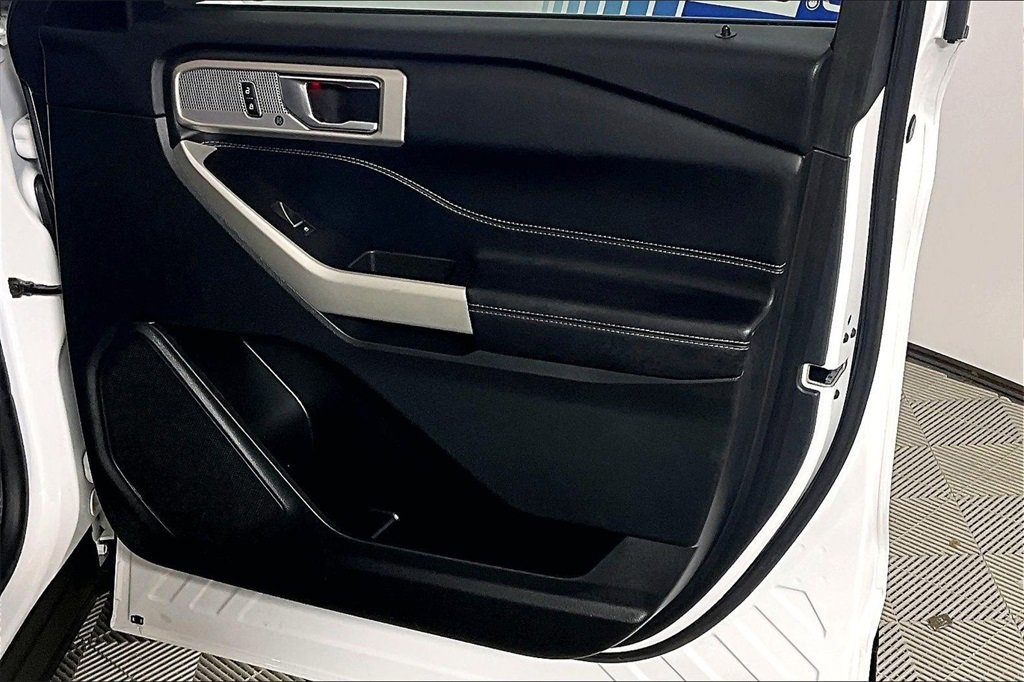 Certified 2024 Ford Explorer Limited image 20