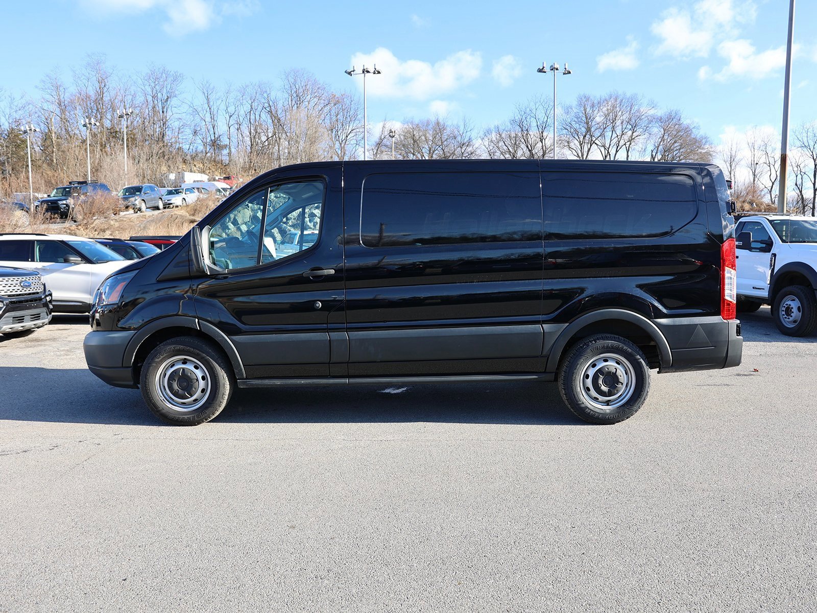 Certified 2019 Ford Transit 150 130 Low Roof image 5