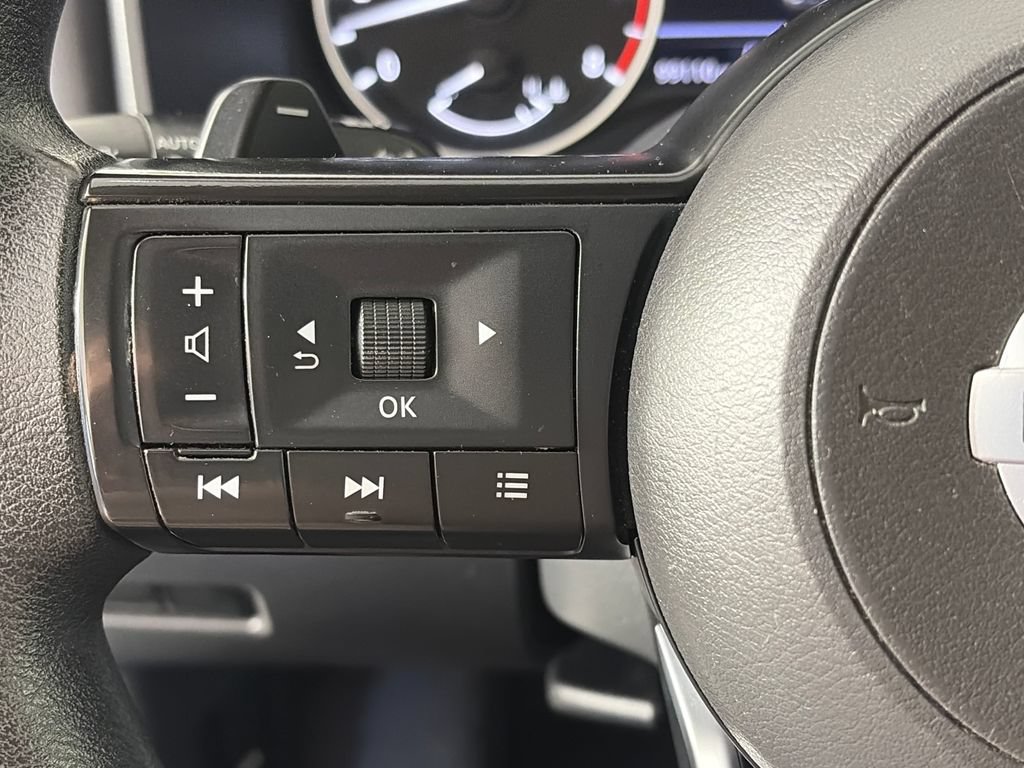 Used 2021 Nissan Rogue S AWD/4WD image 17