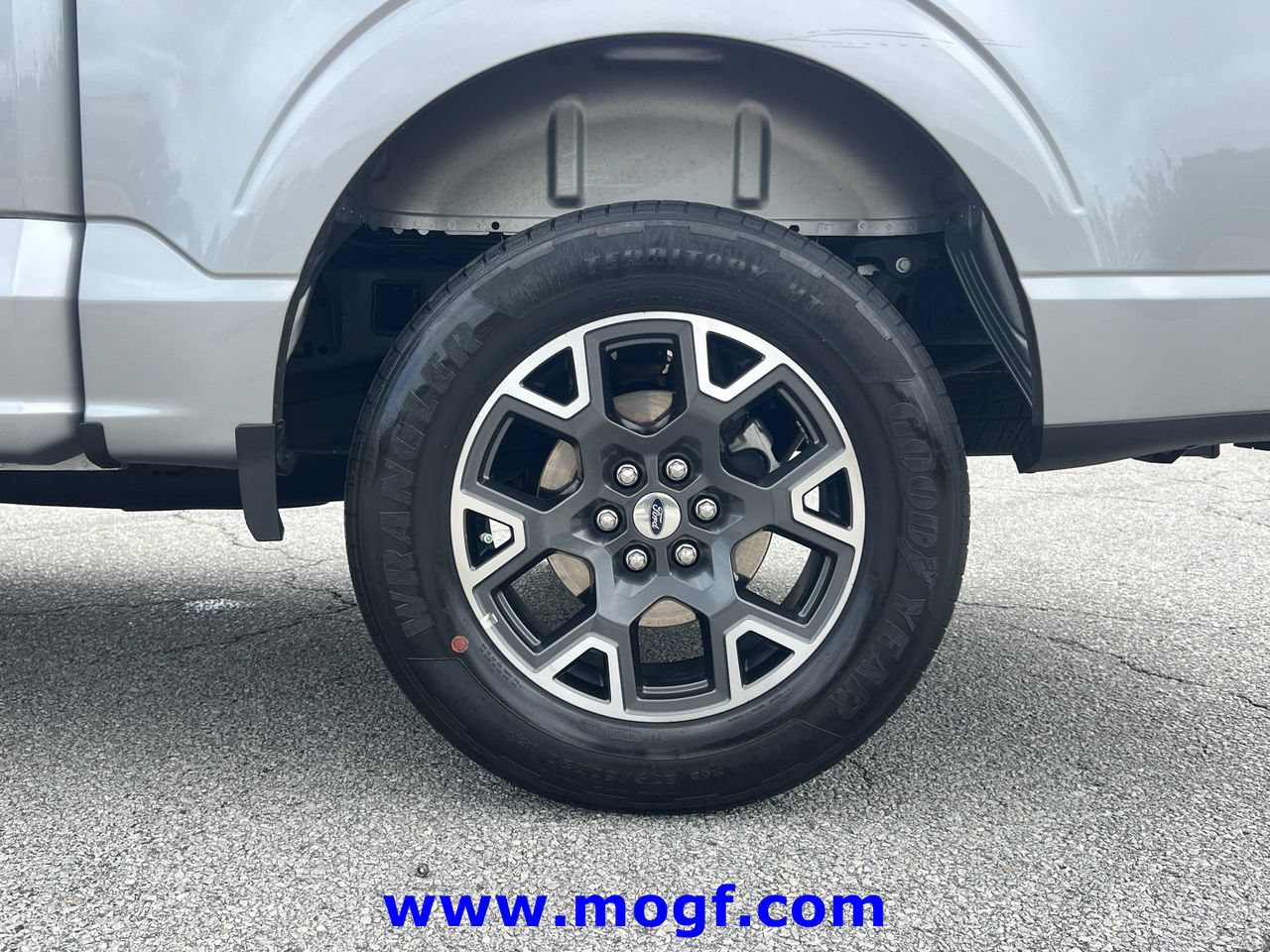 Certified 2024 Ford F150 STX RWD image 30