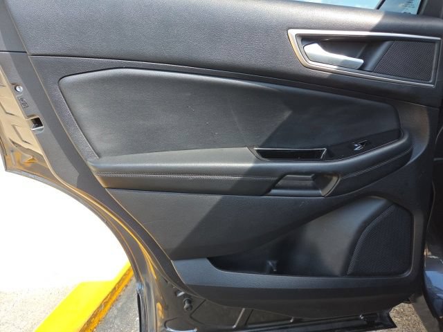 Certified 2020 Ford Edge SEL FWD image 25
