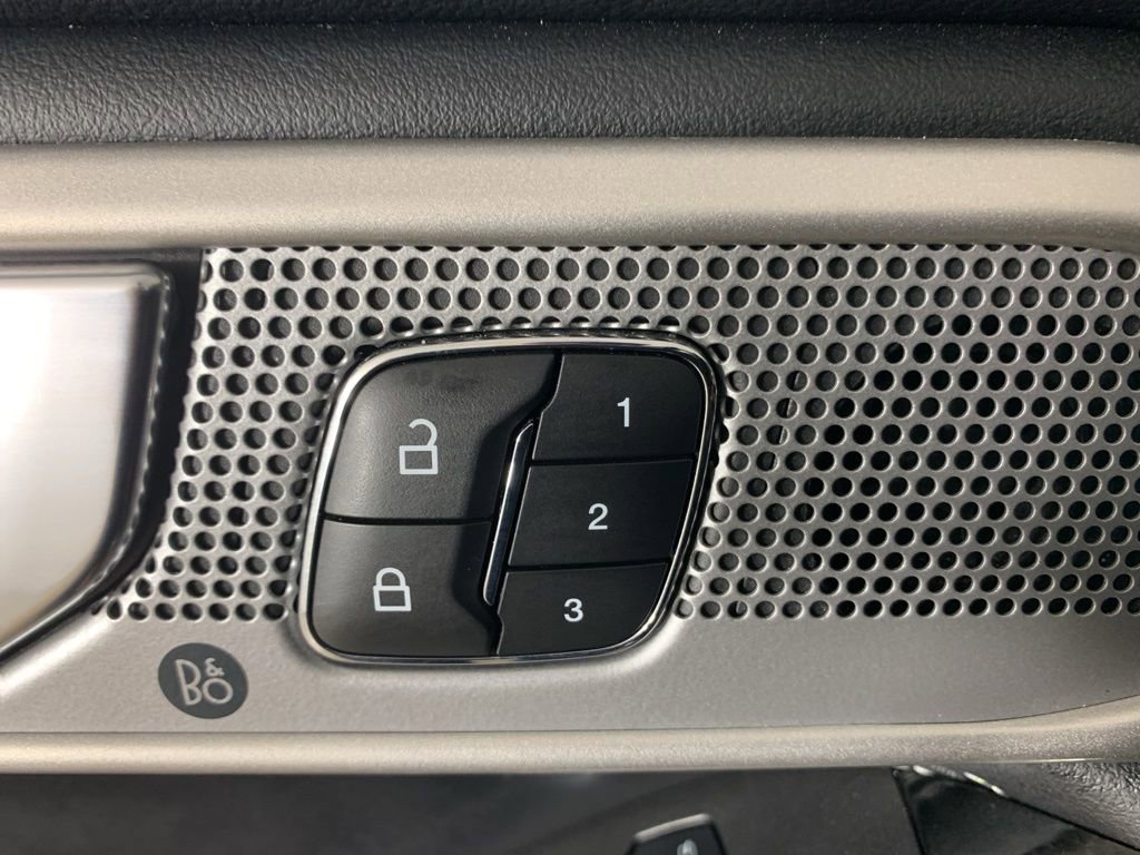 Certified 2024 Ford Explorer ST AWD/4WD image 19