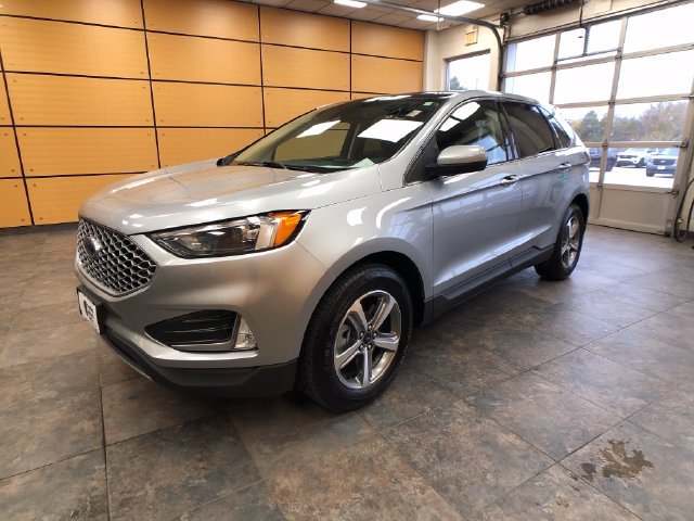 Certified 2023 Ford Edge SEL w/ Convenience Package AWD/4WD image 3