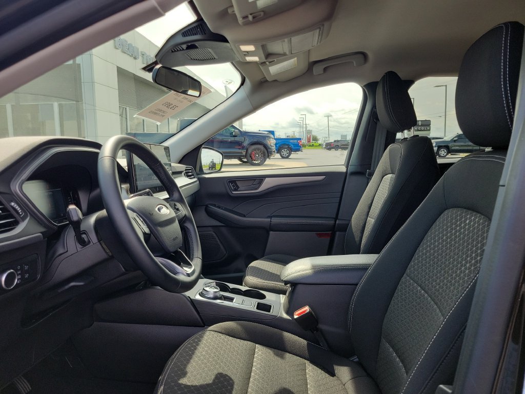 Certified 2024 Ford Escape Active w/ Tech Pack #1 FWD image 19