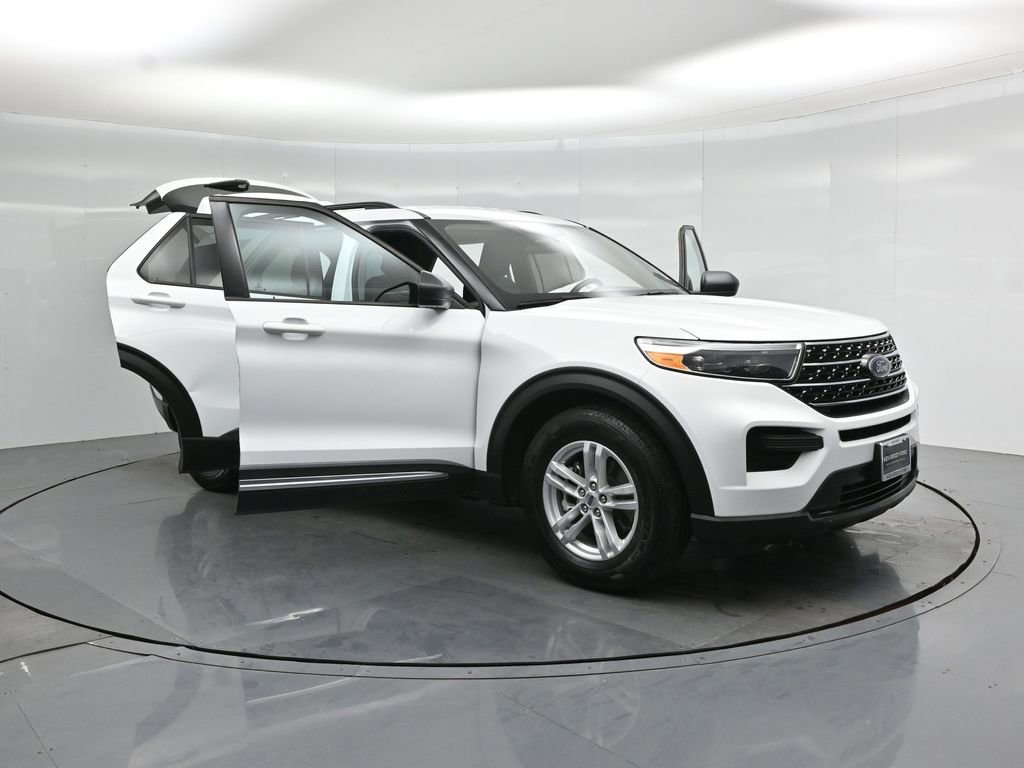 Certified 2021 Ford Explorer XLT RWD image 33