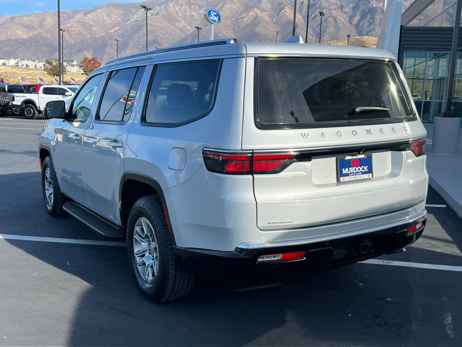 Used 2023 Jeep Wagoneer 4WD w/ Convenience Group I image 10