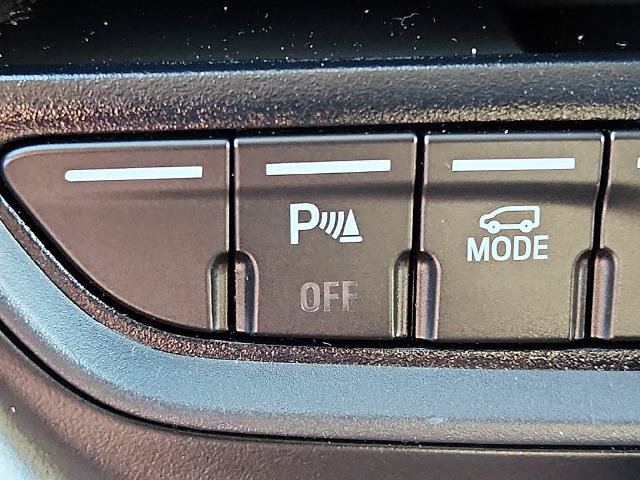 Certified 2023 Ford Transit 250 Medium Roof RWD image 23