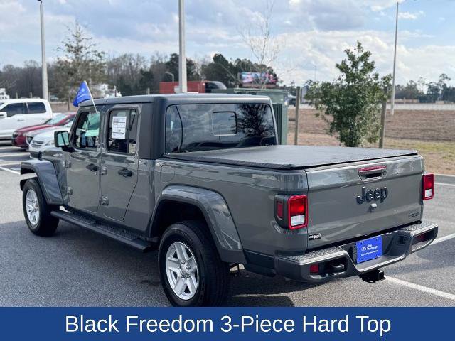 Used 2021 Jeep Gladiator Sport AWD/4WD image 5