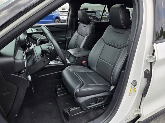 Certified 2021 Ford Explorer ST w/ Equipment Group 401A AWD/4WD image 9
