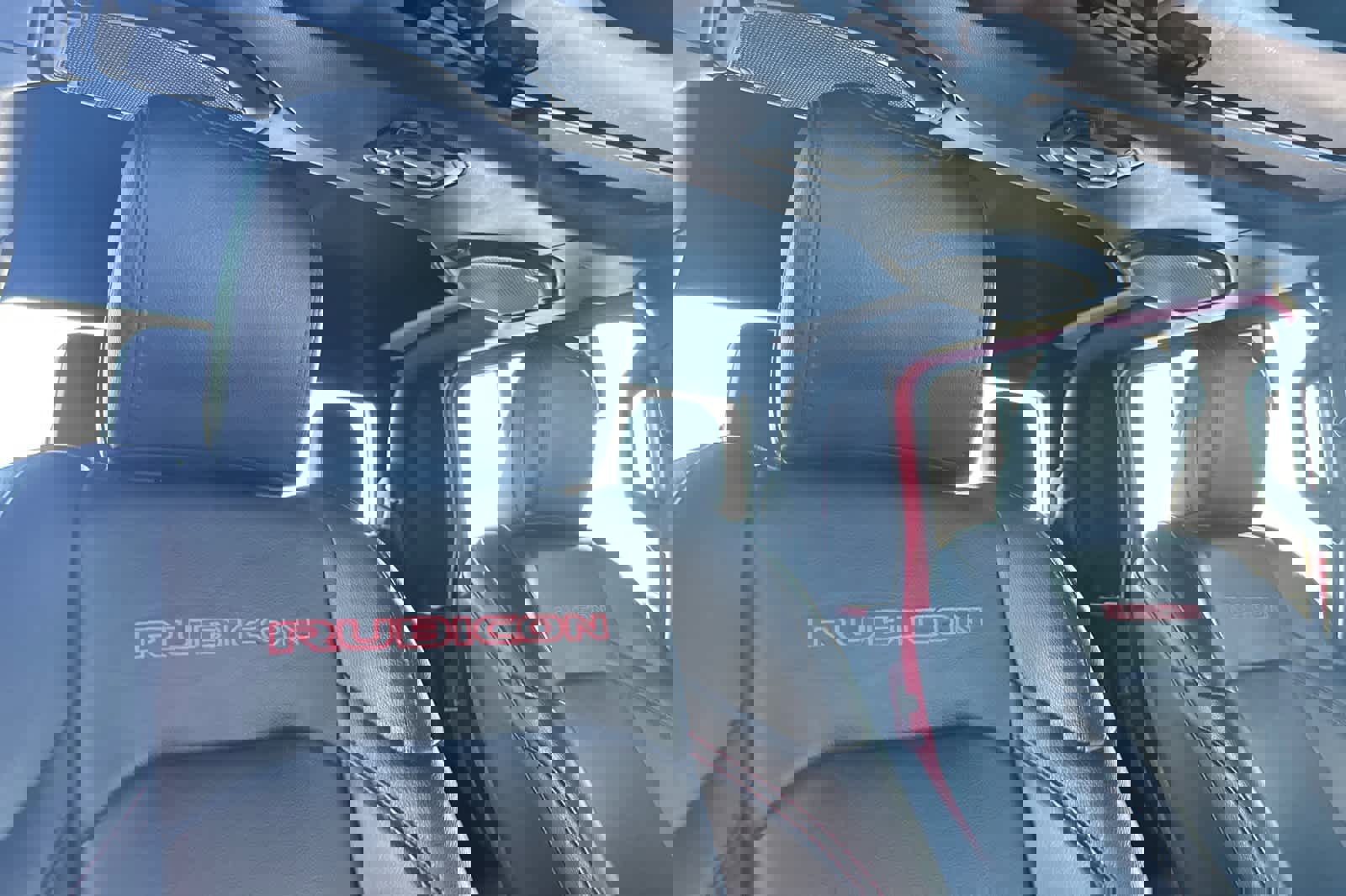 Used 2020 Jeep Gladiator Rubicon image 16