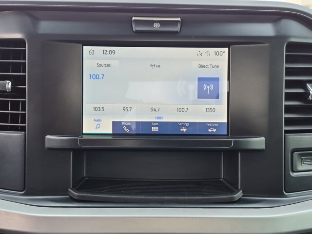 Certified 2025 Ford F350 XLT w/ 360-Degree Camera Package AWD/4WD image 23