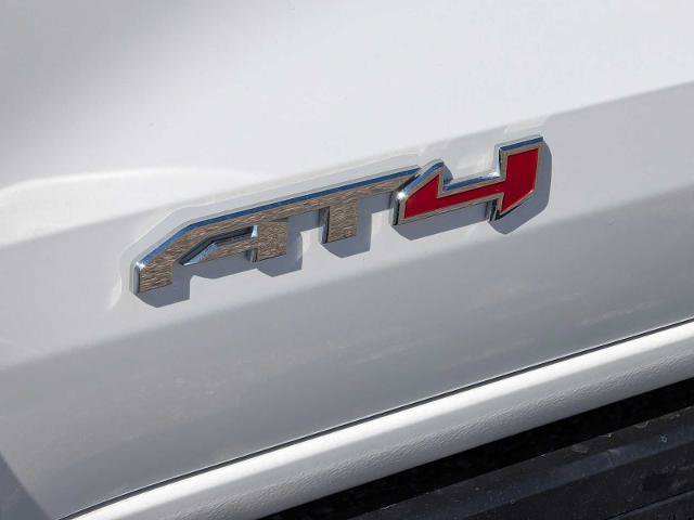 Used 2025 GMC Canyon AT4 AWD/4WD image 11