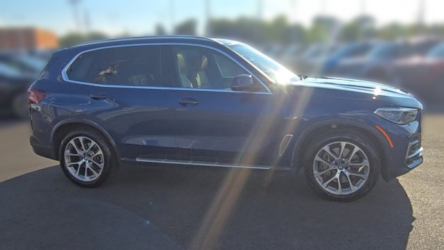 Used 2022 BMW X5 xDrive45e AWD/4WD image 2