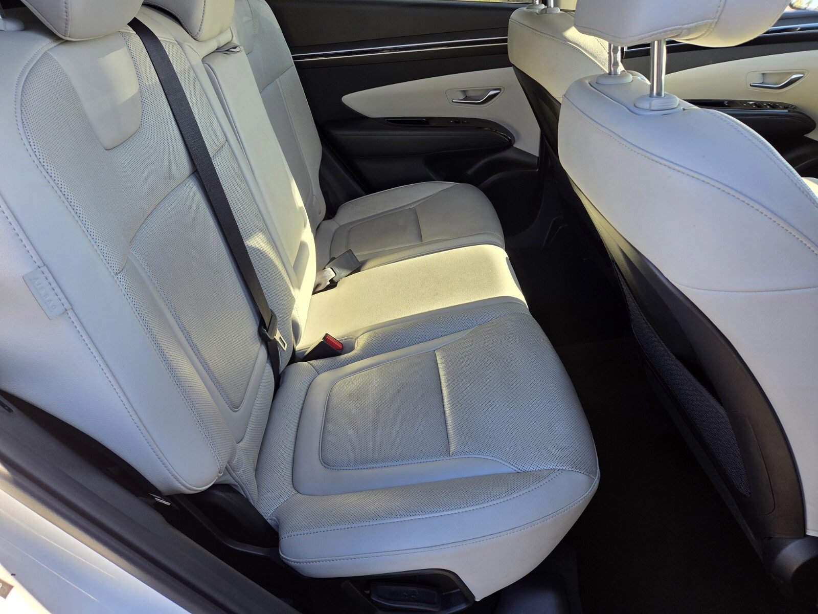 Used 2024 Hyundai Tucson Limited image 15