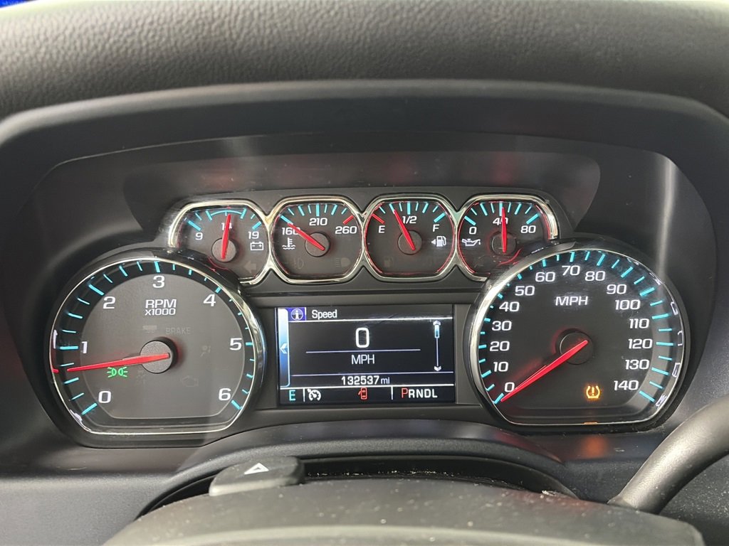 Used 2018 Chevrolet Silverado 1500 LT w/ Texas Edition image 15