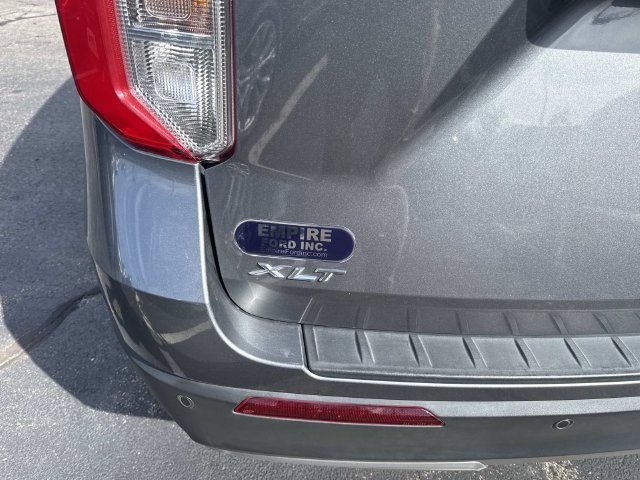 Certified 2024 Ford Explorer XLT w/ Equipment Group 202A RWD image 5