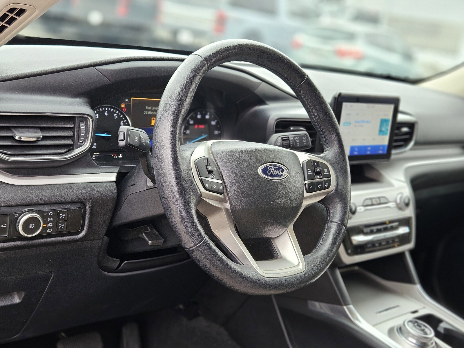 Certified 2023 Ford Explorer XLT w/ Equipment Group 202A image 20