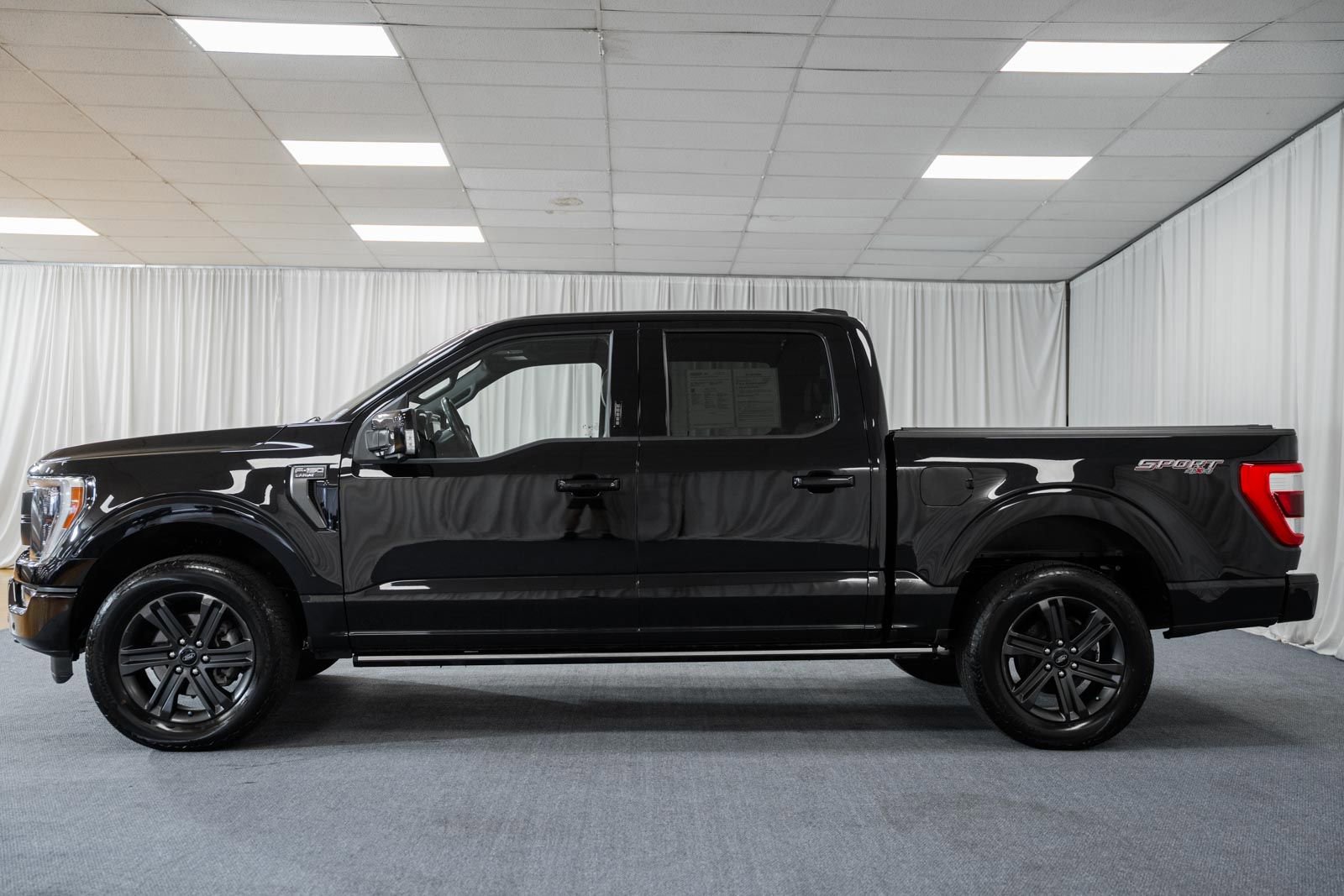 Certified 2023 Ford F150 Lariat w/ Equipment Group 502A High image 5