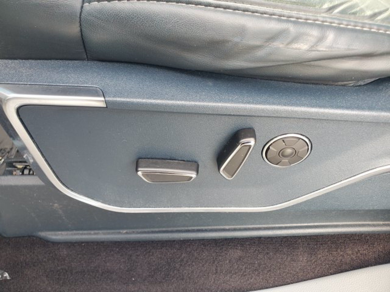 Certified 2022 Ford F150 Limited AWD/4WD image 12