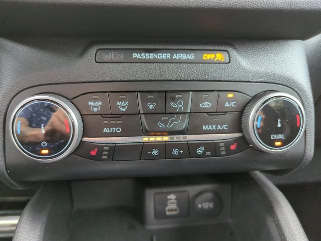 Certified 2024 Ford Escape ST-Line AWD/4WD image 43