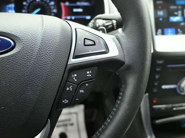 Certified 2017 Ford Edge Titanium w/ Technology Package image 14