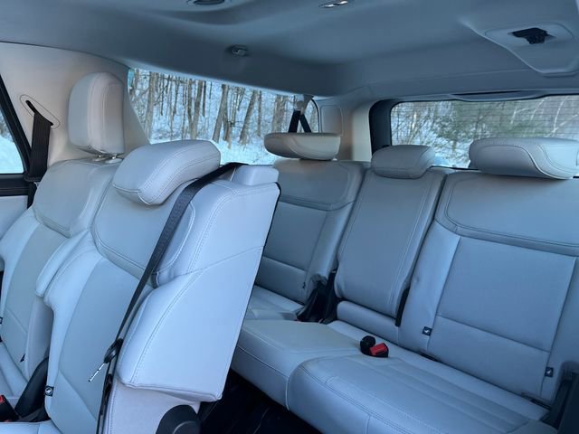 Certified 2025 Ford Expedition Max Platinum w/ Driver's Package image 15