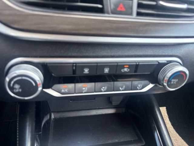 Used 2023 Nissan Altima 2.5 SV FWD image 19