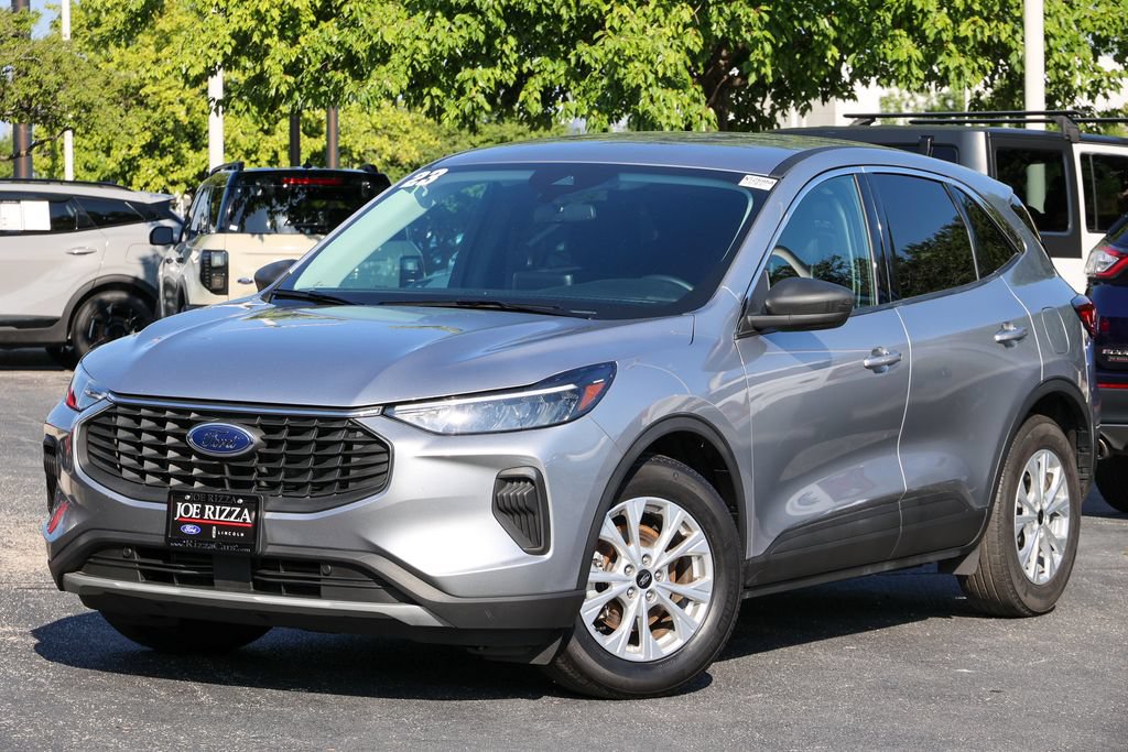 Certified 2023 Ford Escape Active w/ Cold Weather Package FWD image 18