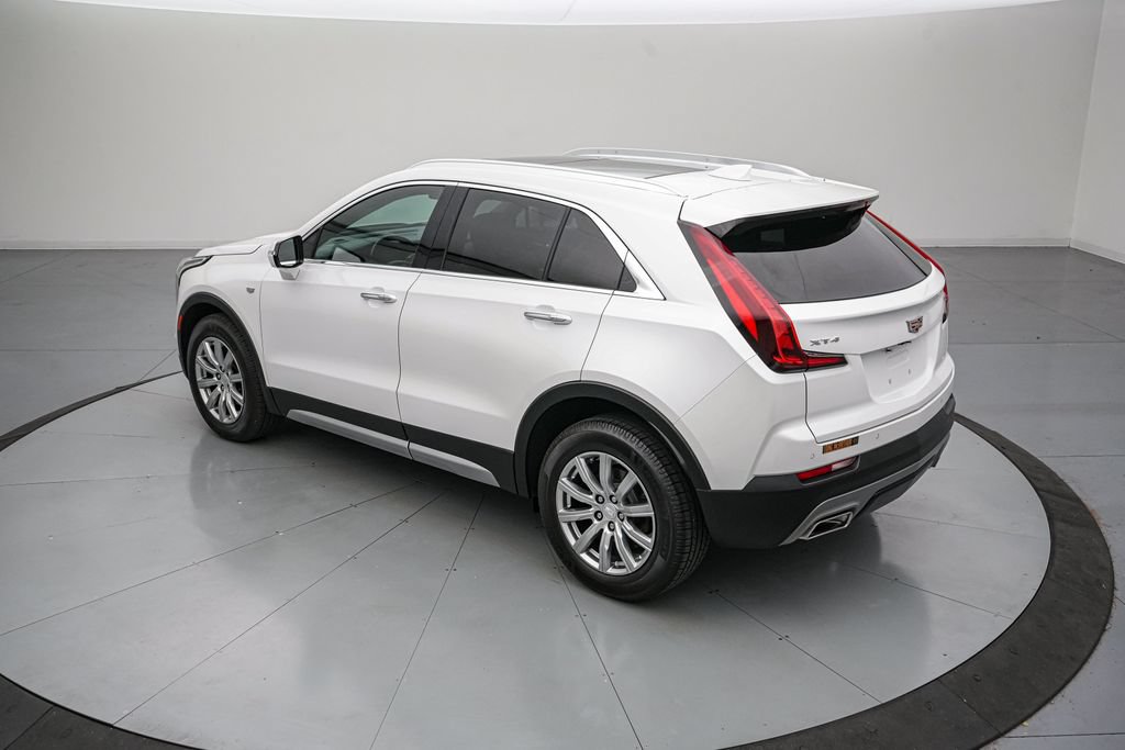Used 2023 Cadillac XT4 Premium Luxury FWD image 6