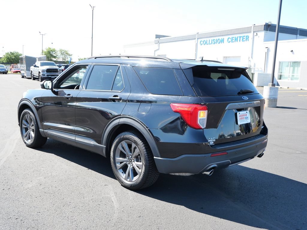 Certified 2021 Ford Explorer XLT w/ Equipment Group 202A AWD/4WD image 8
