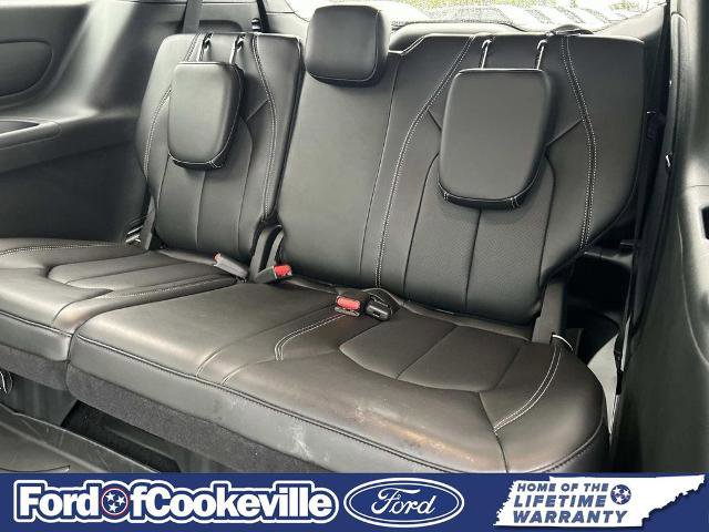 Used 2025 Chrysler Pacifica Select FWD image 15