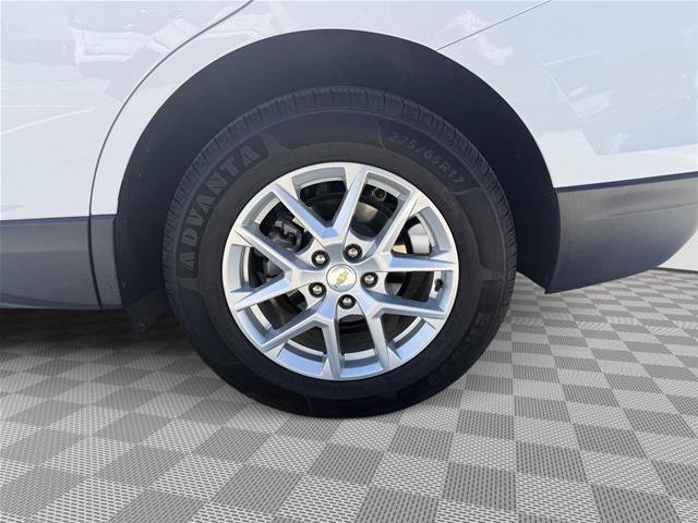 Used 2022 Chevrolet Equinox LT AWD/4WD image 9