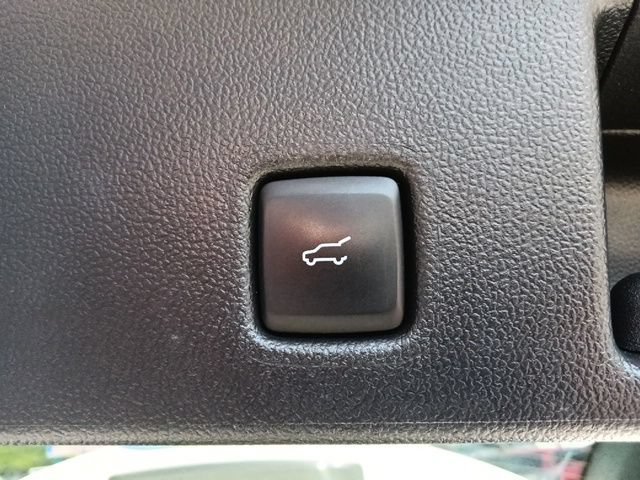 Certified 2025 Ford Escape ST-Line w/ Tech Pack #1 FWD image 29