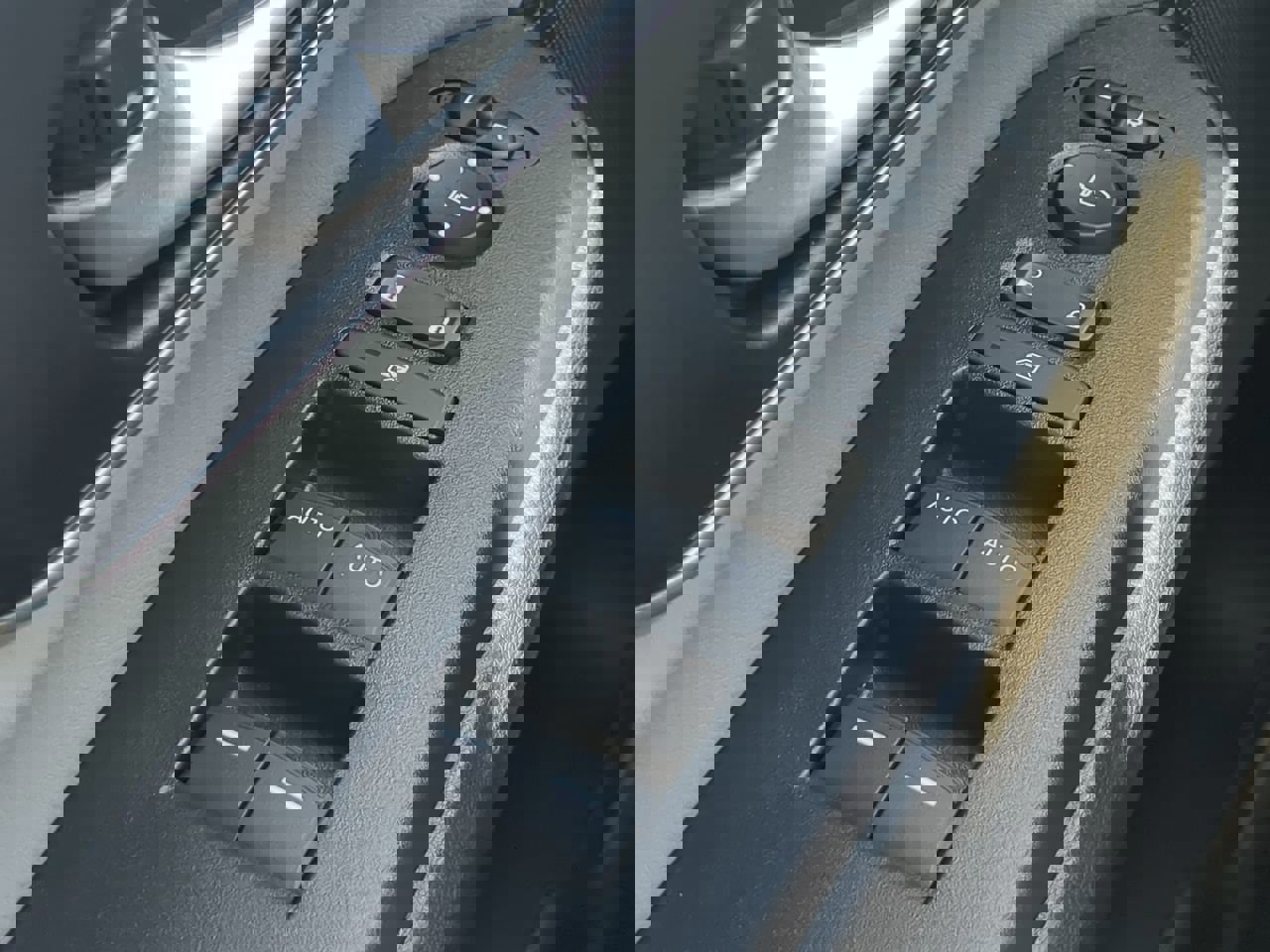 Used 2022 Honda CR-V EX-L image 22