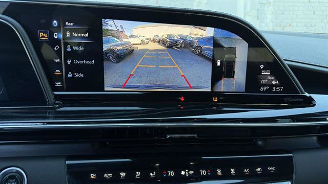 Used 2021 Cadillac Escalade Sport w/ Driver Assist Tech Package AWD/4WD image 19