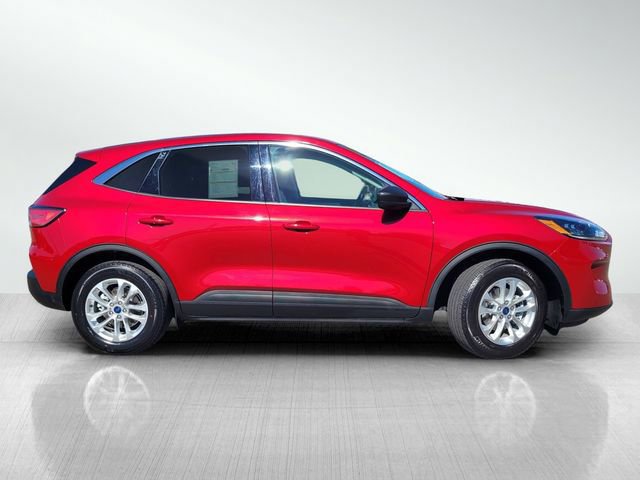 Certified 2022 Ford Escape SE w/ Convenience Package image 2