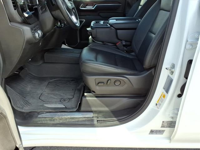 Used 2025 GMC Sierra 3500 SLT image 15