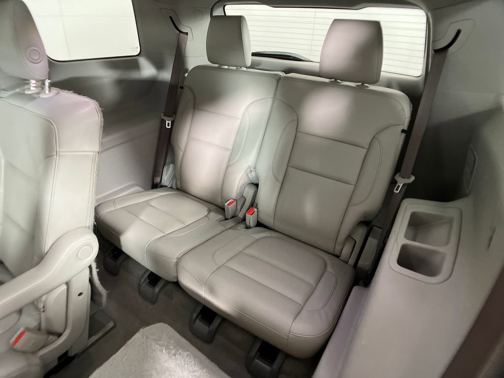 Used 2017 GMC Acadia SLT image 30