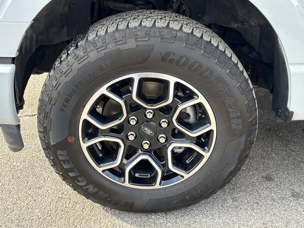 Certified 2023 Ford F150 XLT w/ Equipment Group 302A High image 18