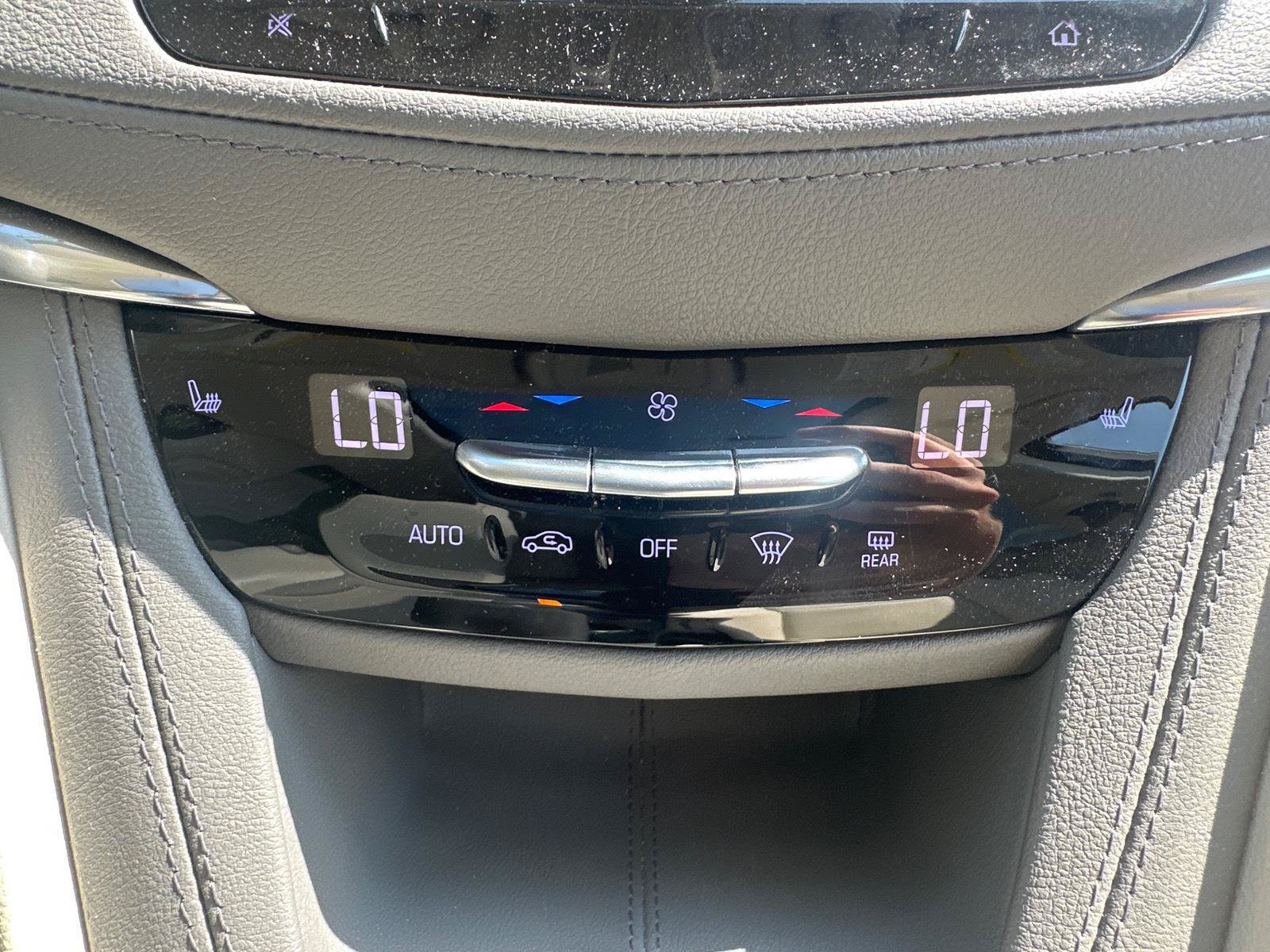 Used 2022 Cadillac XT5 Premium Luxury FWD image 20