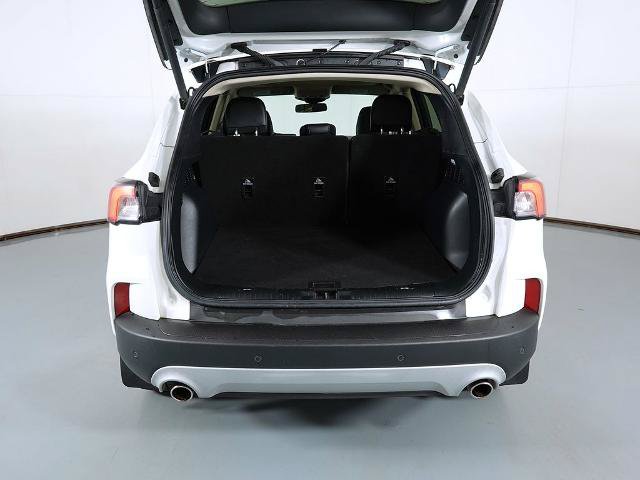 Certified 2020 Ford Escape Titanium AWD/4WD image 6