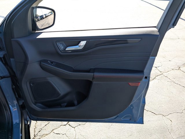 Certified 2024 Ford Escape ST-Line w/ Tech Pack #1 image 35