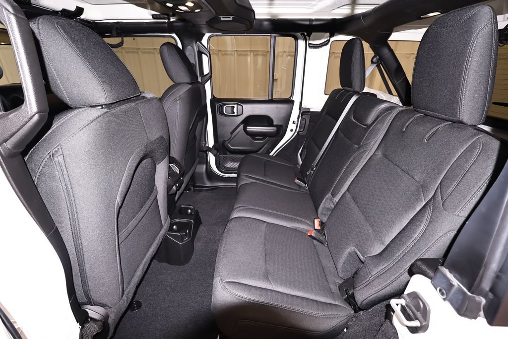 Used 2020 Jeep Wrangler Unlimited Sport S AWD/4WD image 16