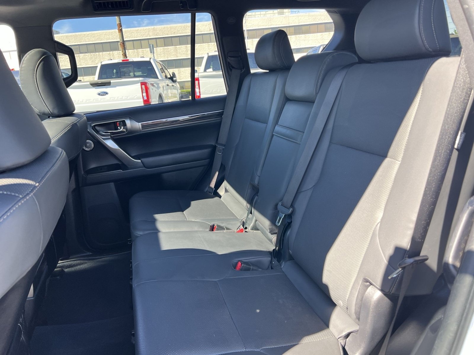 Used 2022 Lexus GX 460 Premium w/ Premium Plus Package AWD/4WD image 25