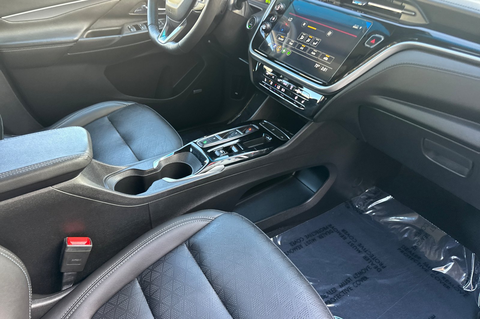 Used 2023 Chevrolet Bolt LT w/ Infotainment Package FWD image 19