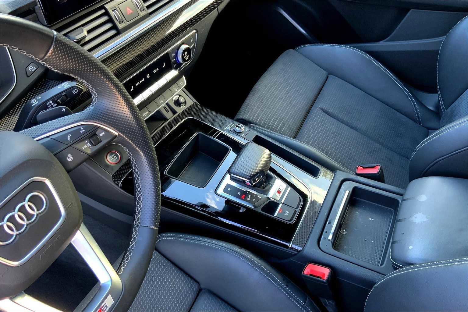 Used 2022 Audi SQ5 Premium image 18