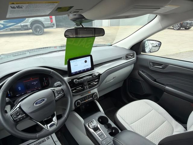 Certified 2024 Ford Escape Active AWD/4WD image 19