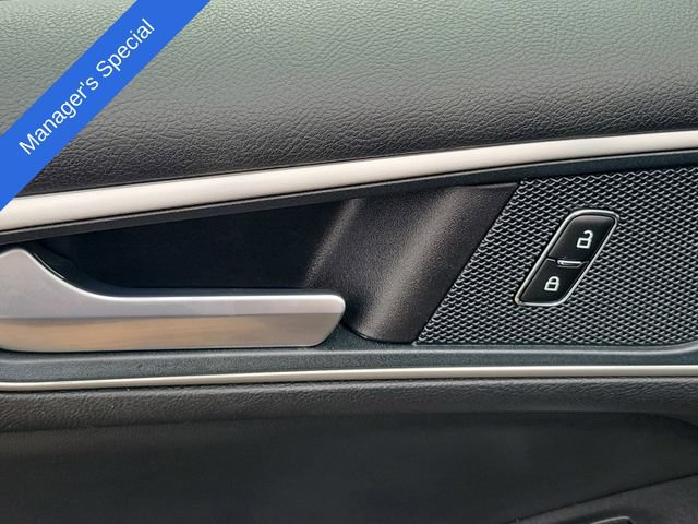 Certified 2024 Ford Edge SEL w/ Convenience Package AWD/4WD image 9